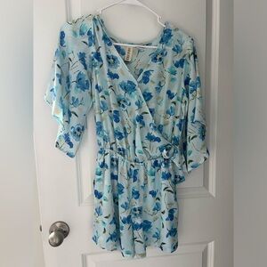 Mimi Chica Blue floral romper XS